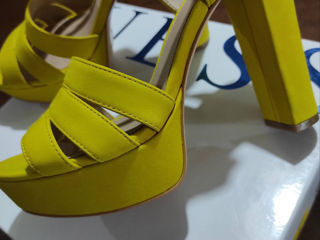 Guess foto 2