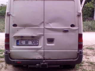 Ford transit foto 1