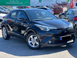 Toyota C-HR foto 4