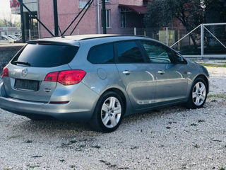 Opel Astra foto 2