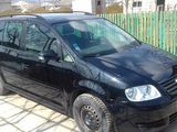 Volkswagen Touran foto 8