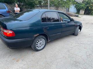 Toyota Carina foto 8