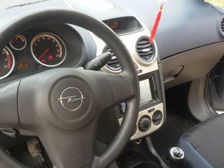 Opel Corsa foto 4