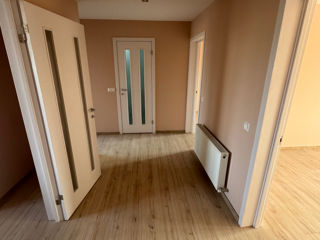 Apartament cu 3 camere, 68 m², Centru, Cimișlia foto 2