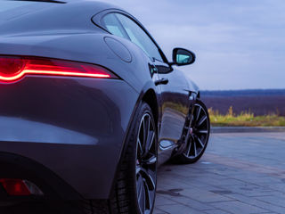 Jaguar F-Type foto 6