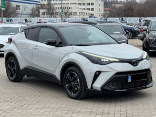 Toyota C-HR foto 5