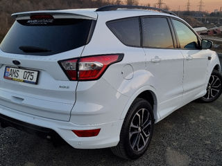 Ford Kuga foto 4