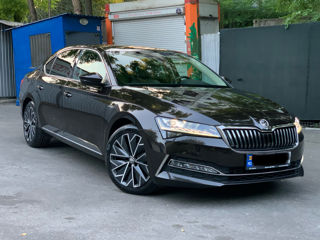 Skoda Superb foto 3