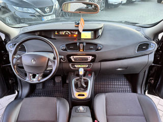 Renault Scenic foto 8