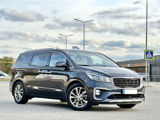 KIA Carnival foto 4