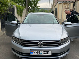 Volkswagen Passat foto 8