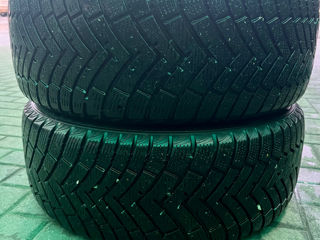 Doua cauciuri de iarna LingLong 2016 215/50 R17 - 1200Lei