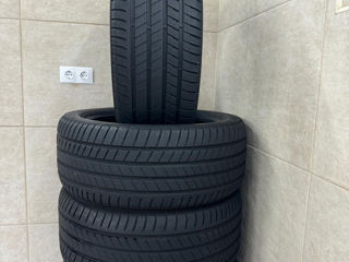 Bridgestone R20-305/40 275-45