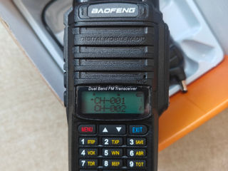 Baofeng UV-9R Plus foto 3