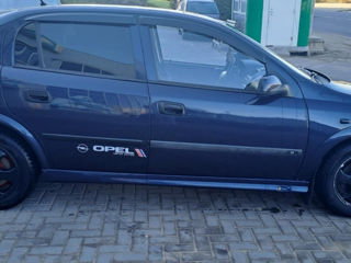 Opel Astra foto 10