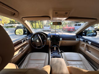 Volkswagen Touareg foto 7