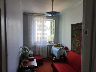 Apartament cu 2 camere, 40 m², Râșcani, Chișinău foto 3