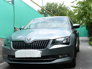 Skoda Superb foto 4