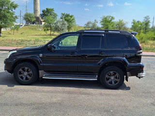 Toyota Land Cruiser Prado foto 7