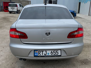 Skoda Superb foto 5