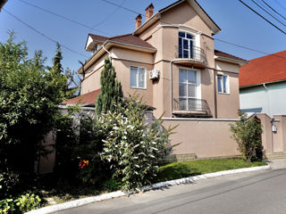 Deatached House for rent, str. Costiujeni, near Telecenter