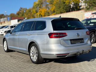 Volkswagen Passat foto 4