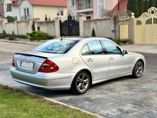 Mercedes E-Class foto 5