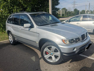 BMW X5 foto 1