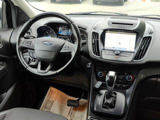 Ford Kuga foto 13