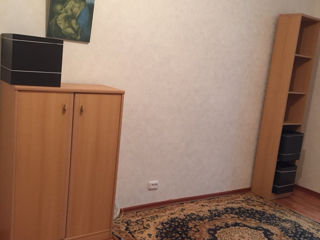 Apartament cu 3 camere, 69 m², Botanica, Chișinău foto 3