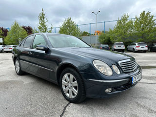 Mercedes E-Class foto 2