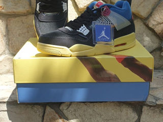 Air Jordan 4 Retro Union Off Noir