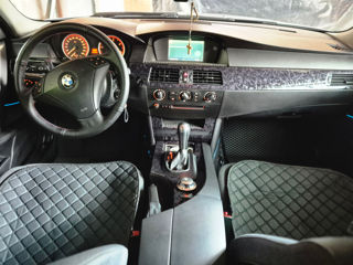 BMW 5 Series фото 9