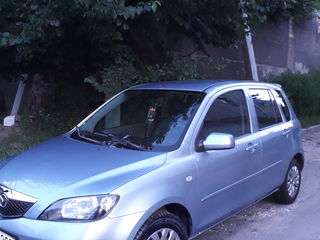 Mazda 2 foto 4