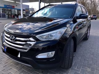 Hyundai Santa FE foto 1