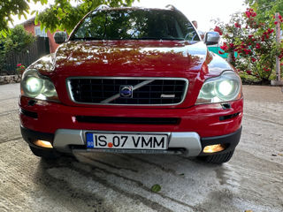 Volvo XC90 foto 1