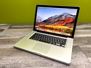 Apple macbook pro 15 (2010) intel Core i7, 8GB, 500GB, Nvidia Geforce GT330M foto 1
