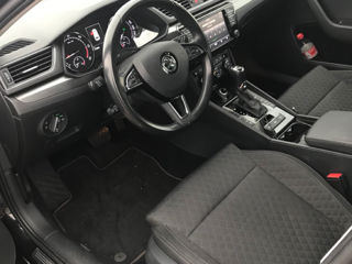 Skoda Superb foto 6