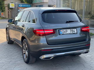 Mercedes GLC foto 3