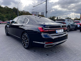 BMW 7 Series foto 15