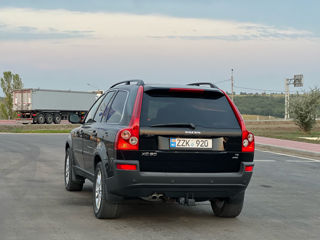 Volvo XC90 foto 7