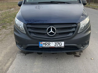 Mercedes Vito foto 2