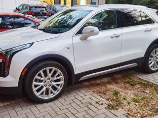 Cadillac XT4 foto 2