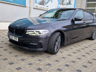 BMW 5 Series foto 8