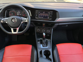 Volkswagen Jetta foto 5