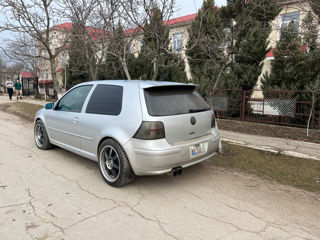 Volkswagen Golf foto 5