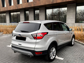 Ford Kuga foto 6