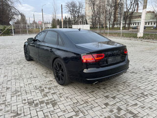 Audi A8 foto 6