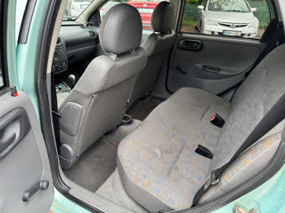 Opel Corsa фото 8