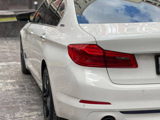 BMW 5 Series foto 8